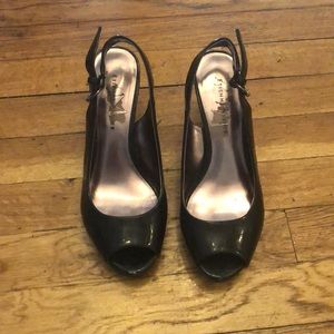 Etienne Aigner black heeled shoes